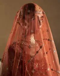 Editorial Fashion Artistic Direction – Amnah Sikandar Design Studio Editorial fashion photography shoot showcasing artistic direction with a high-concept designer look. - Carousel Frame 1